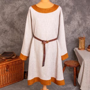 Early Medieval Rich Natural Linen Long Tunic Trimmed with Diamond Twill Linen with Two Gussets for Slavic Viking Man Historical Costume