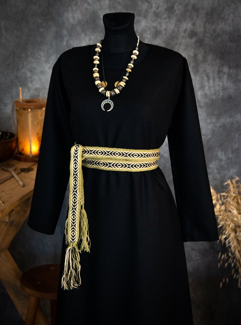 Early Medieval Birka warm wool dress T-tunic with two wedges, round neckline for Viking and Slavic woman historical reenactment costume image 10