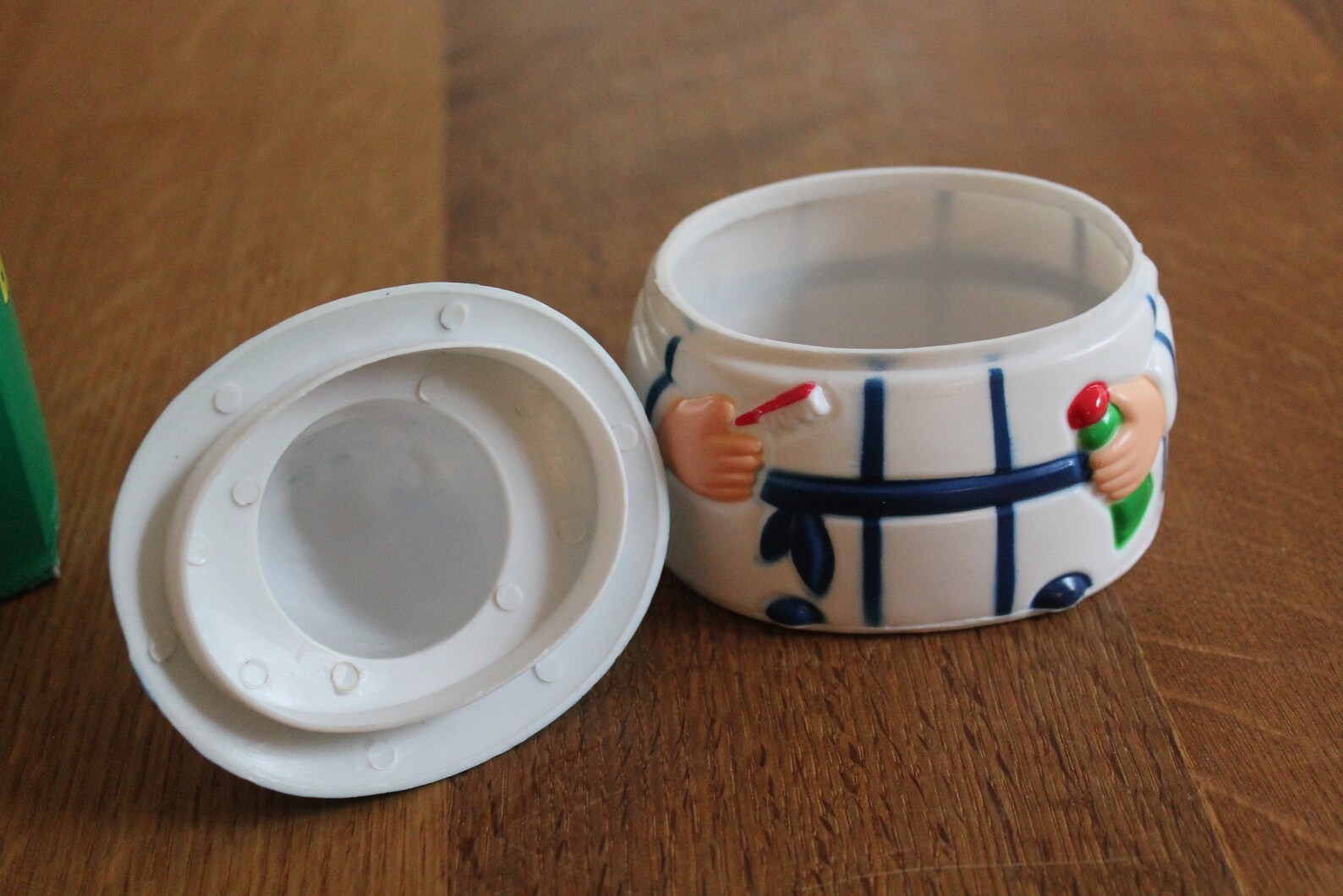 Vintage Chopper Hopper Grandpa Denture Holder Plastic // JSNY Etsy