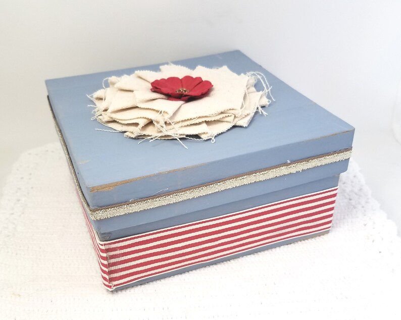 Blue Gift Box Blue and Red Gift Box Rustic Blue Gift Box Blue Keepsake Box Blue and Red Decorative Box Canvas Flower Box zdjęcie 7