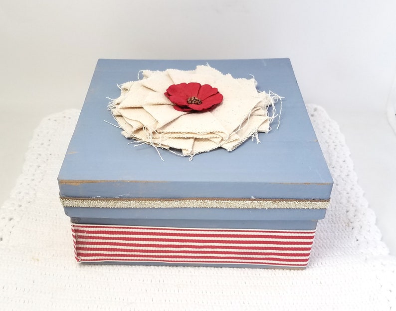 Blue Gift Box Blue and Red Gift Box Rustic Blue Gift Box Blue Keepsake Box Blue and Red Decorative Box Canvas Flower Box zdjęcie 6