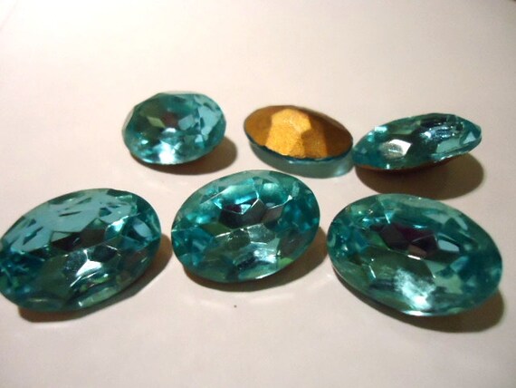 PRECIOSA VINTAGE OVAL CABOCHON MONTANA 18 X 13MM JEWELLERY MAKING