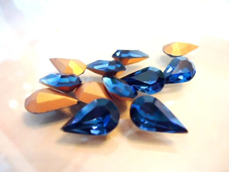 Vintage Glass Teardrop Dark Blue colour foiled stone approx 13mm x 7.8mm glass jewels 6 pieces Art No 308 for jewellery making image 2