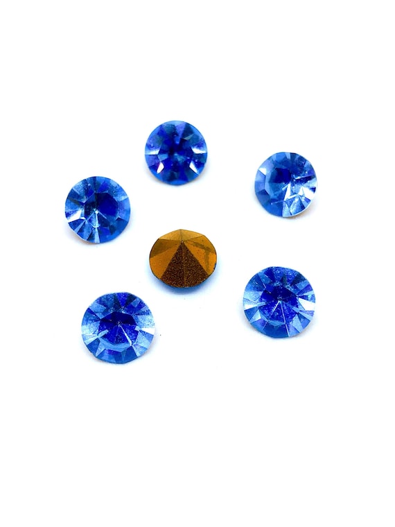 Vintage Light Sapphire Blue Glass Rhinestones - Austrian Glass Chatons, 8mm (6 Pieces)