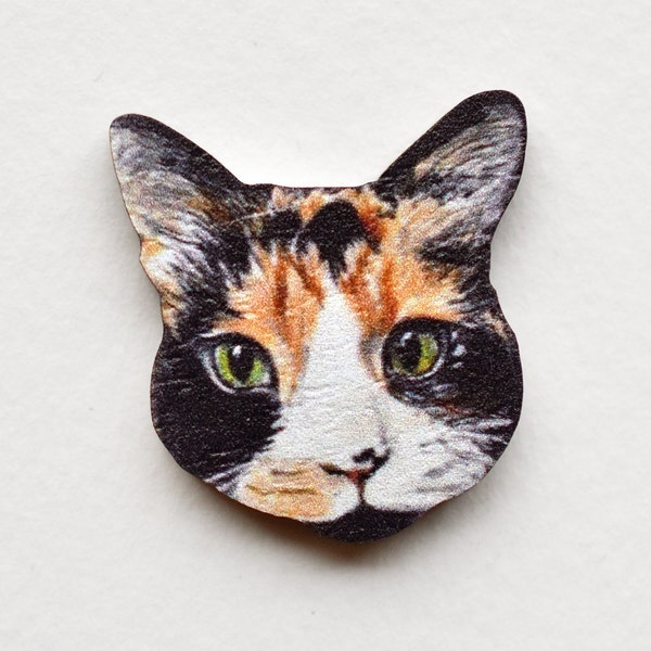 Tricolour Cat Face Pin Badge,  Illustrated Wooden Jewellery,  Art badge , Gift for cat lover.