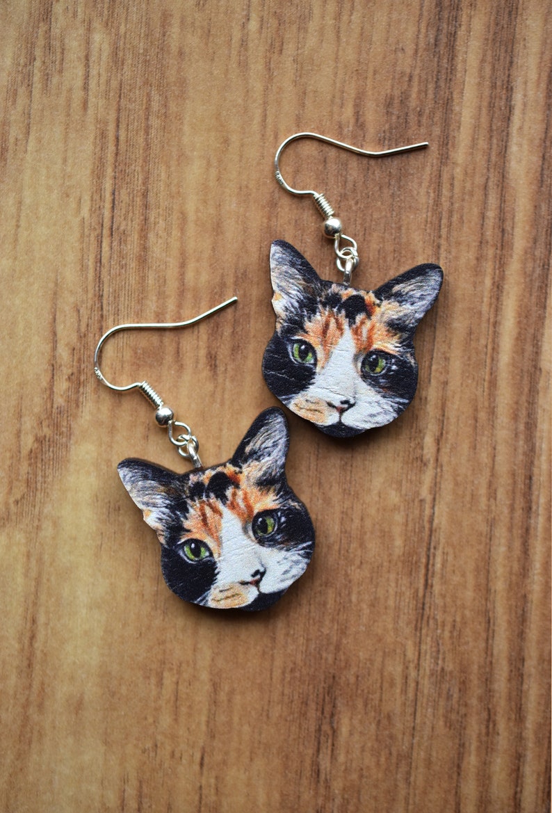 Tricolour Cat Face Earrings, Illustrated Wooden Jewellery, Art Earrings , Gift for cat lover. image 4