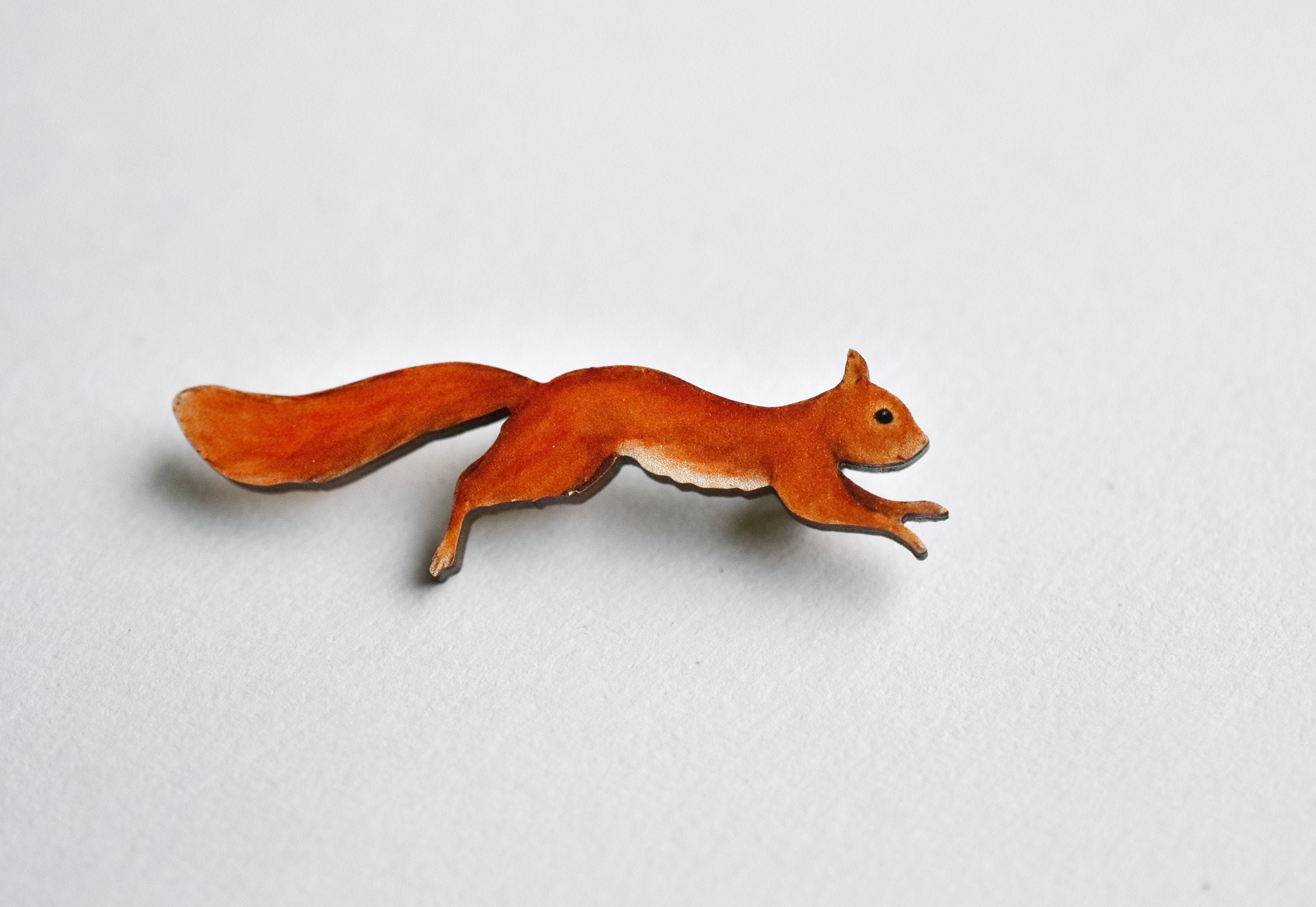 Leaping Red Squirrel Brooch - Illustrated Wooden Jewellery