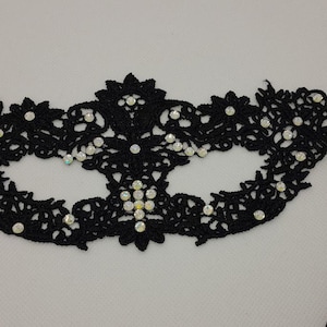 Lace Black Rhinestones Woman Mask Masquerade Ball Mask Halloween Ladies Mask Half Face Mask Black Blindfold