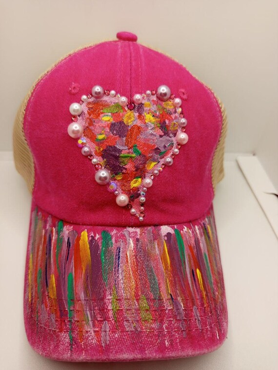 Pink Heart-Embellished Women\'s Hat 719HSZz24JL._AC_UY350_.jpg main image 4