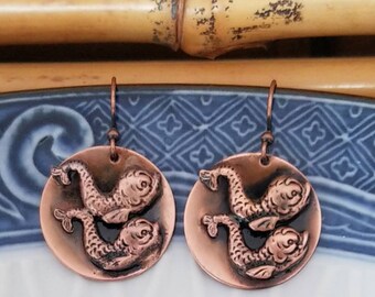 Vintage copper fish earrings/vintage dolphin earrings