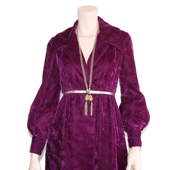 Vintage Malcolm Starr purple silk embossed velvet… - image 3