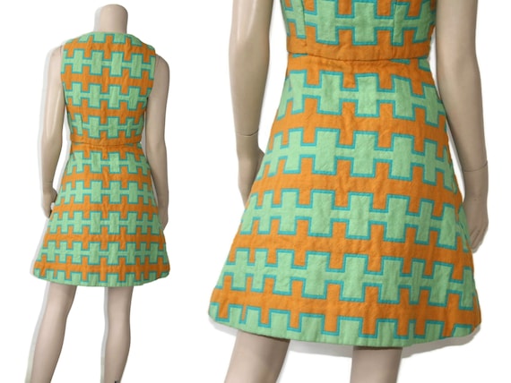 Vintage 1960s 1970s pop op art geometric wool ves… - image 10