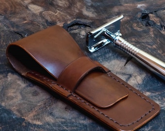 Handmade Dark Brown Leather Razor Case – Elegant & Durable Grooming Accessory for Men