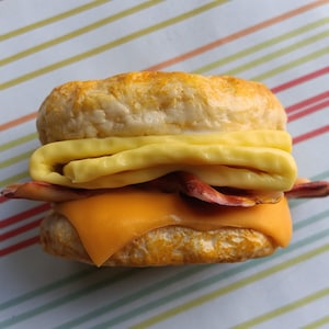 Bacon, egg, and cheese biscuit magnet