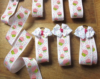Cupcake Party Favors - Bow Holders
