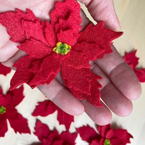 Ready to Craft Poinsettia's/Felt Flowers/Pins/Headbands/Hair Clips/Home Décor/Crafting/Christmas/Red/Green image 3