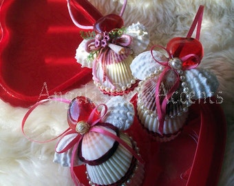 Angel Heart LG Shell Art Decor Ornaments Cupid Cherubs Start @ 24 USD~Bud Vase Seashell Accents Red Glass Hearts Beach Weddings Holidays Mom