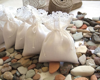 10 pcs/ensemble, 3 x 4 pouces petits sacs en lin bordés de dentelle avec sachets de ficelle de lin attachés sacs cadeaux Cadeaux de douche, blanc