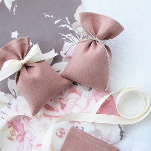 10 pcs/ensemble Sacs en lin, vieux rose, sachets 3 x 5 pouces petits sacs cadeaux Sacs de bonbons ou de lavande Mariages Douche