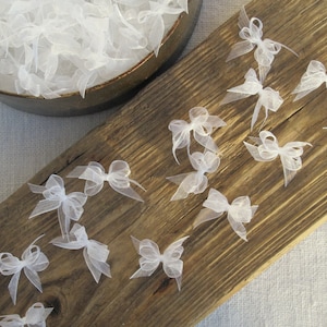 Petits noeuds de ruban d'organza - appliqués, fournitures de couture, décoration, fournitures de scrapbooking - emballage cadeau, Blanc
