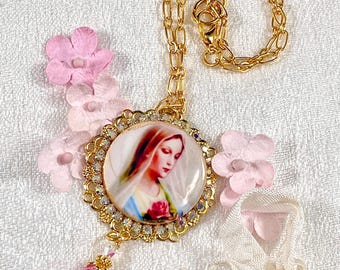 CAR ROSARY BLESSED Virgin Mary Pendant For Car Rear View Mirror/Handmade Centerpiece/Preciosa Crystal/Auto Protection/Heirloom Catholic Gift