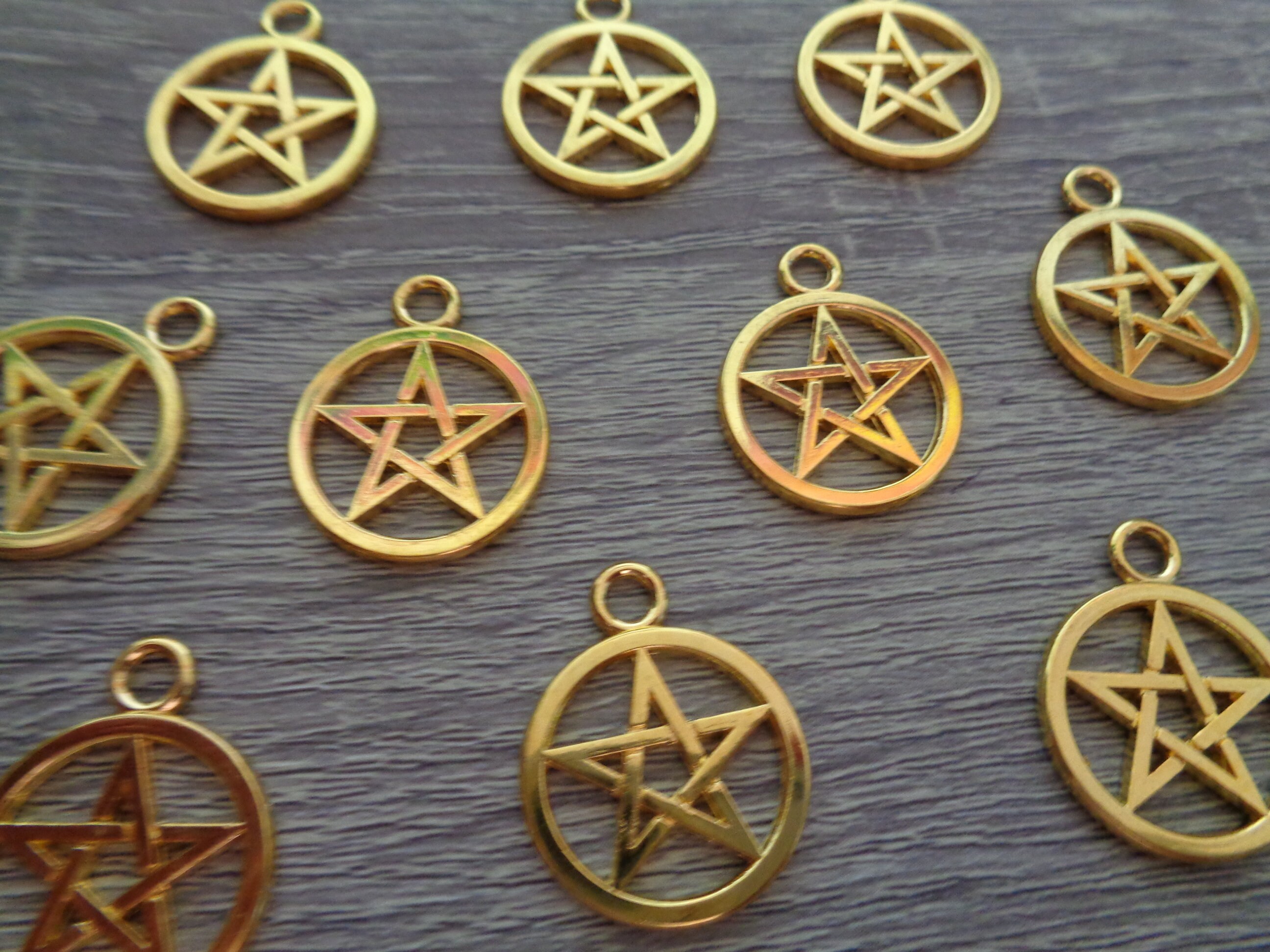 Gold Pentagrams 10 Pendant Pentacle Pendant 36 Large Etsy