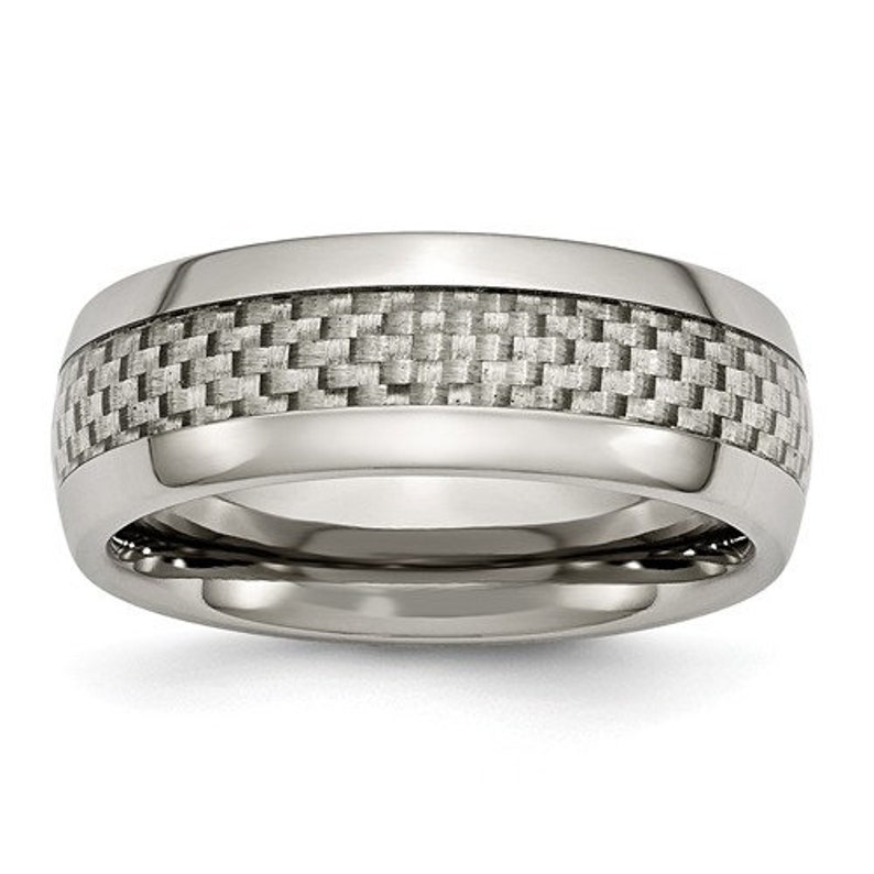 Men/'s Titanium Polished With Grey Carbon Fiber Inlay 8mm Band