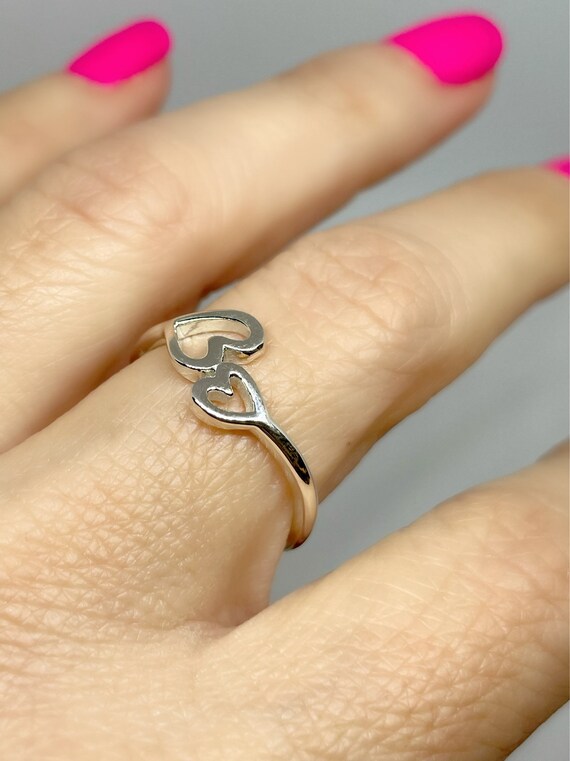Silver ring heart shape outlet