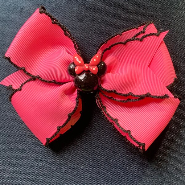 4” Minnie Mouse Bow Pink