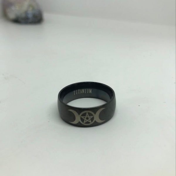 wiccan ring, wicca jewelry, witch ring, pentagram ring, pentacle ring, Pegan ring, triple moon goddess ring, magic ring, green witch ring