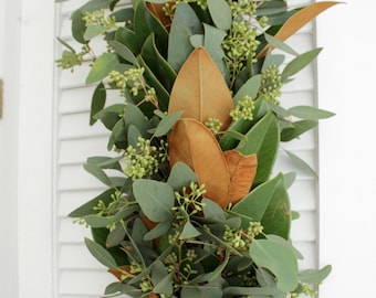 Handmade Fresh Magnolia + Seeded Eucalyptus Greenery Garland 6 ft –for wedding, home decor, holiday party, Christmas décor