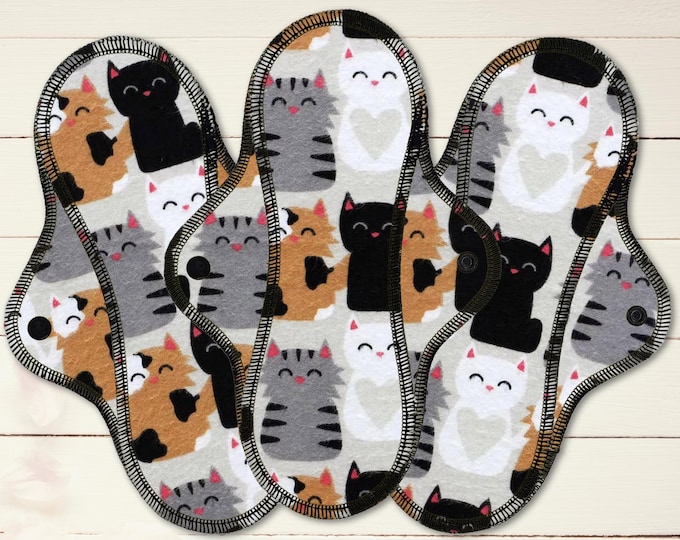 Reusable Cloth Pad - Midi Pad For Regular Flow - Cotton Flannel - 8″ to 14″ - Snuggle Cats