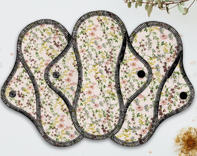 Reusable Cloth Pad - Light Pad - Cotton Flannel - 6" To 9" - Delicate Floral