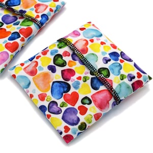 Cloth Pad Wrappers, Leakproof Reusable Wet Bag for Cloth Pads up to 14&quot;, Discreet Storage, Zero Waste Gift for Her,Pad Pouch| Rainbow Hearts