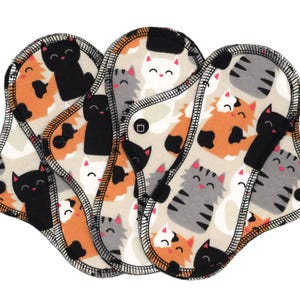 Leakproof Reusable Cloth Panty Liners - Super Soft Cotton Flannel Panty Liners for Light Flow in 6&quot;, 7&quot;, 8&quot;, 9&quot; - Snuggle Cats | Light Pad
