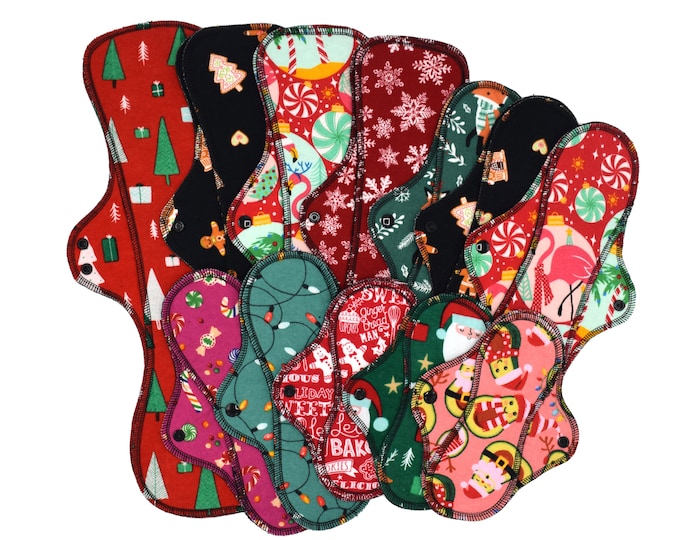 Starter Set, Reusable Menstrual Cloth Pads, Leakproof Period Pads, Christmas Gift for Her, Soft Washable Sanitary Napkins - Christmas Prints