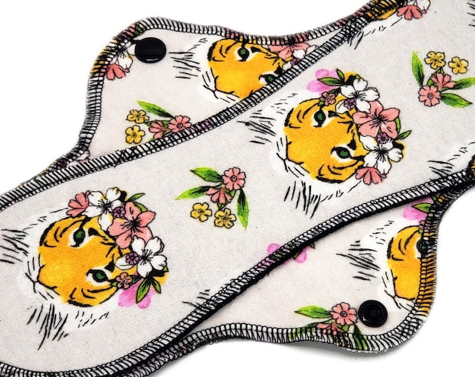 Tiger Cloth Pad, Reusable Menstrual Cloth Pads, Super Soft and Leakproof Flannel Menstrual Pads for Girls and Women, Reusable for years!