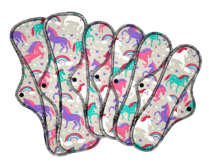 Heavy Flow Cloth Pads Set - Super Soft and Leakproof Reusable Menstrual Cotton Flannel Pads in 12" and 14" | Dreamy Unicorns
