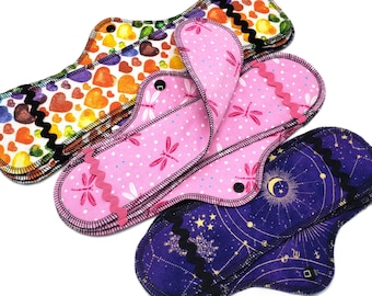 Customizable Cloth Pad, Reusable Cotton Flannel Menstrual Pad with Inserts, Medium to Heavy Flow, Choose Your Fabric, Zero Waste | Midi Pad