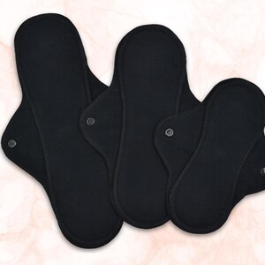 Reusable Cloth Pad - Midi Pad For Regular Flow - Cotton Flannel - 8″ to 14″ - Black image 2