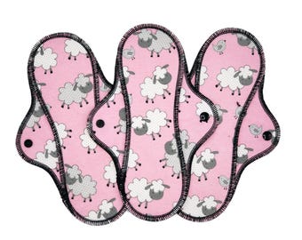 Reusable Cloth Pad - Midi Pad For Regular Flow - Cotton Flannel - 8″ to 14″ - Sheep