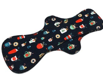 Reusable Cloth Pad - Maxi Pad For Heavy Flow - Cotton Flannel - 18" - Drinks