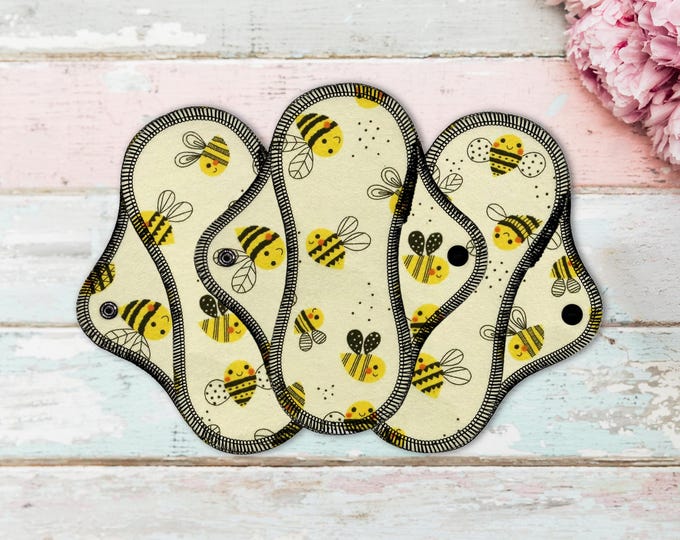Reusable Cloth Pad - Light Pad - Cotton Flannel - 6" To 9" - Bees