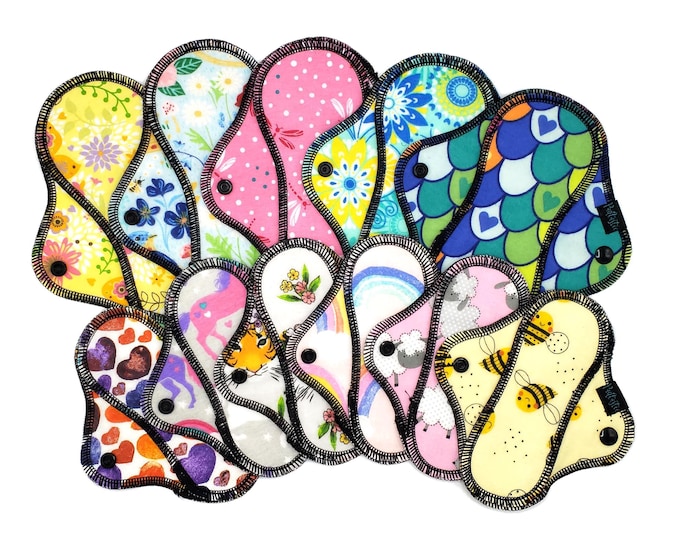 First Period Kit, Reusable Cloth Pads Set for Girls, Super Soft Cotton Flannel Cloth Pads Set, Gift for Teens, Cute Surprise Prints, 13 Pads