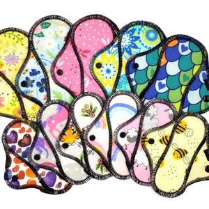 First Period Kit, Reusable Cloth Pads Set for Girls, Super Soft Cotton Flannel Cloth Pads Set, Gift for Teens, Cute Surprise Prints, 13 Pads