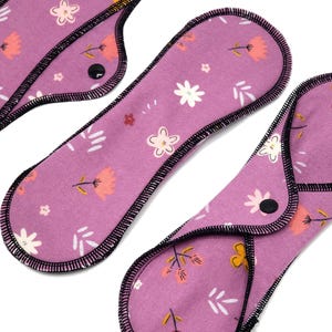 Reusable Cloth Pad - Midi Pad For Regular Flow - Cotton Flannel - 8″ to 14″ - Black image 5