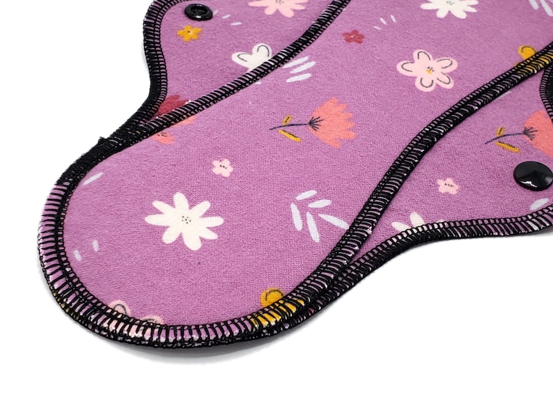 Reusable Cloth Pad - Midi Pad For Regular Flow - Cotton Flannel - 8″ to 14″ - Black image 4
