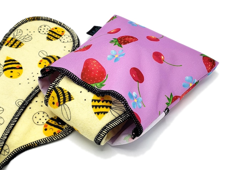 Reusable Pad Wrapper Cloth Pad Wrappers, Small Wet Bag for Reusable Cloth Pads up to 14 ...