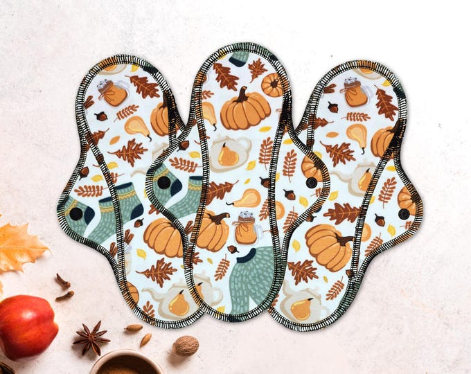 Reusable Cloth Pad - Midi Pad For Regular Flow - Cotton Flannel - 8″ to 14″ - Farmers Market