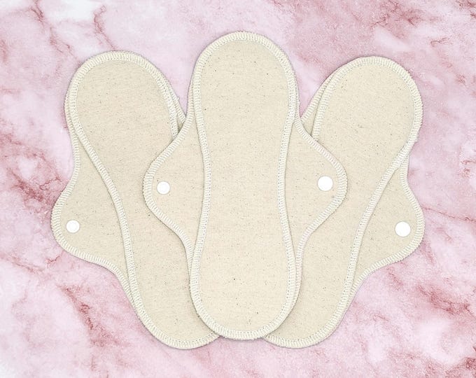 Organic Reusable Cloth Pad - Midi Pad For Regular Flow - Cotton Flannel - 8″ to 14″ - Unbleached White